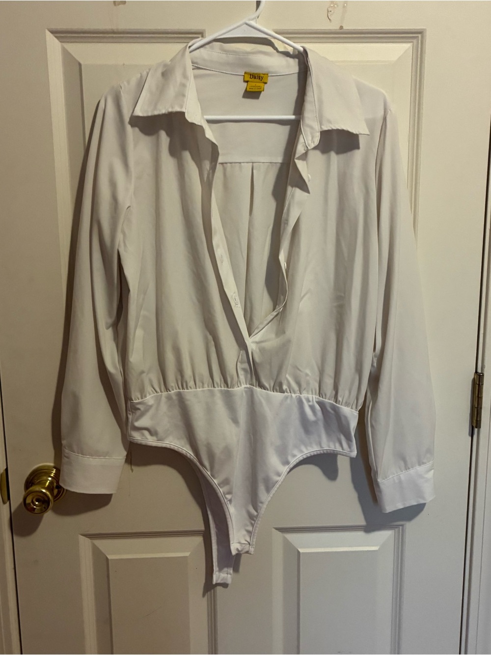 Daisy White Collared Top